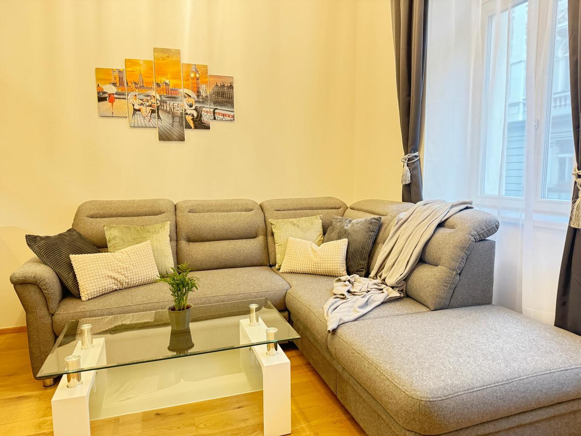 Free Parking - Cozy Apartment Near Vysehrad Railway Bridge Praag Buitenkant foto