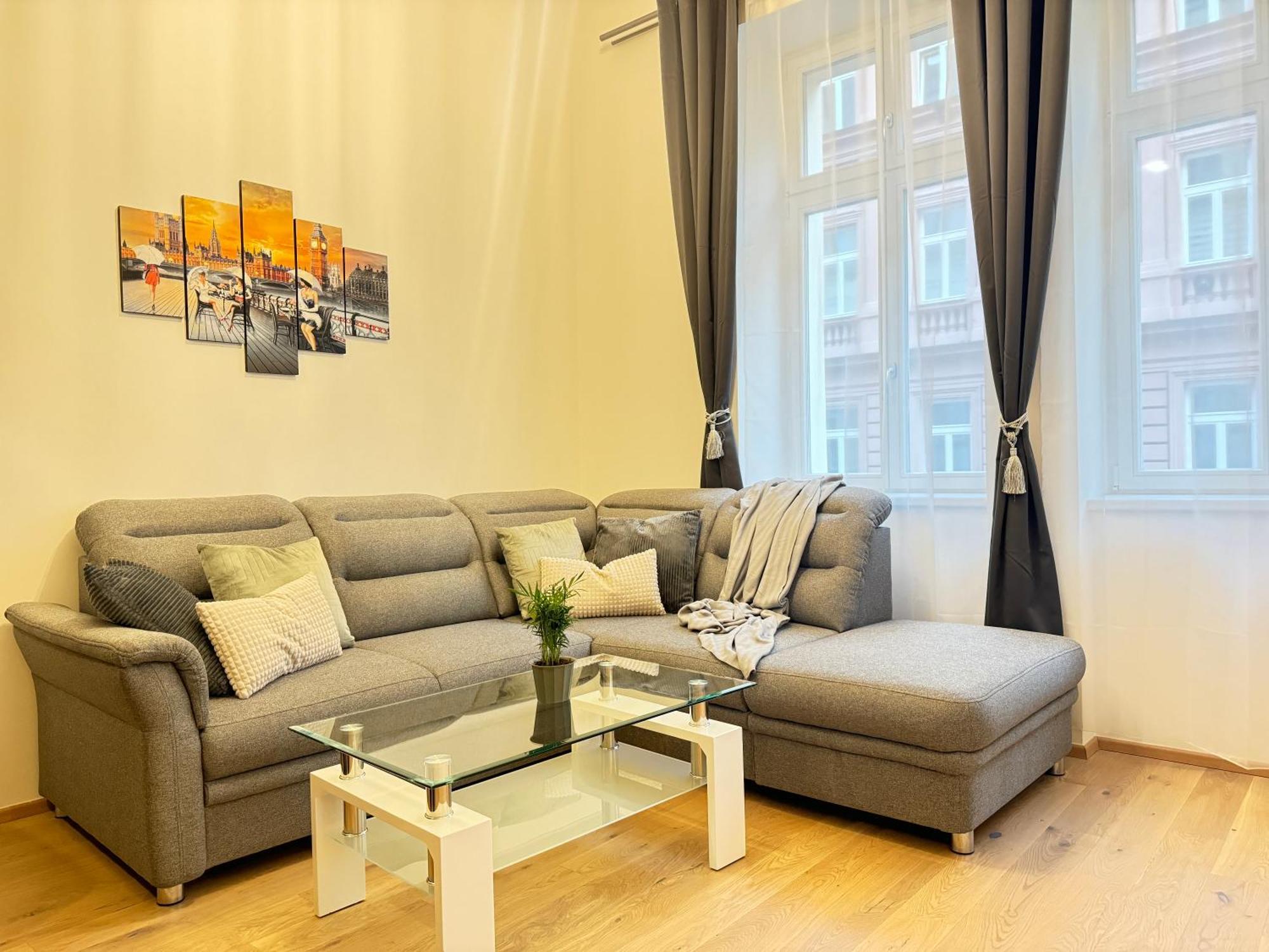Free Parking - Cozy Apartment Near Vysehrad Railway Bridge Praag Buitenkant foto